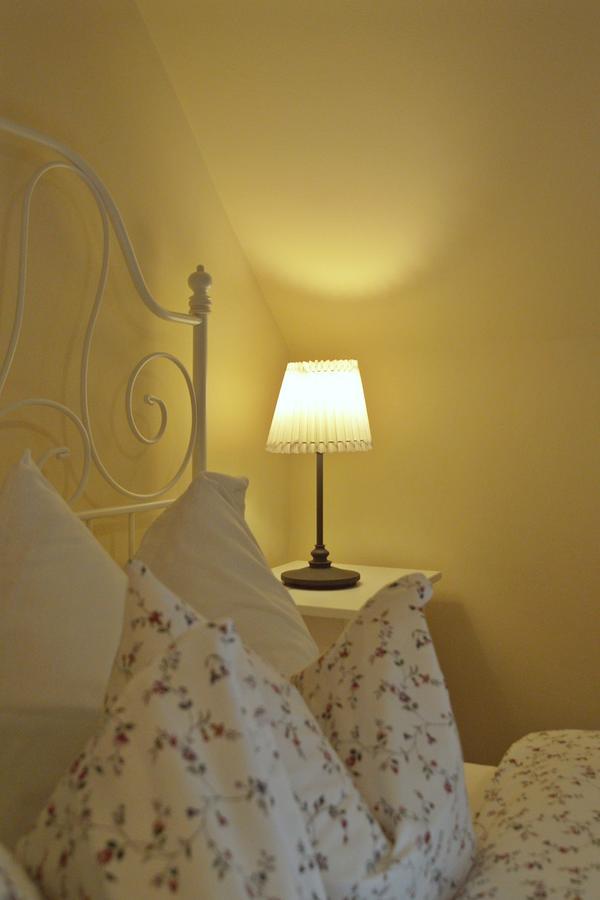 Huber Panzio Bed and Breakfast Fertőrákos Buitenkant foto
